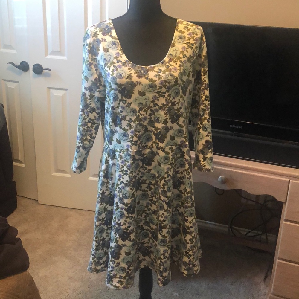 Cute 2x dress